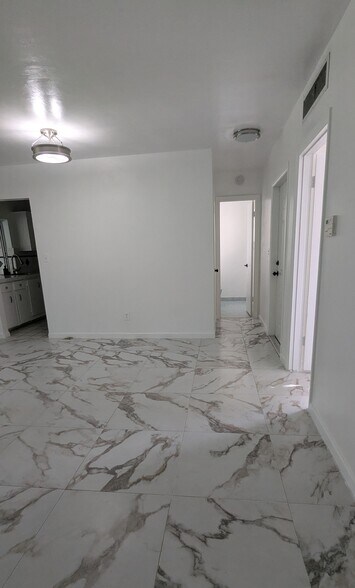 Leaving room - 17262 SW 112th Pl