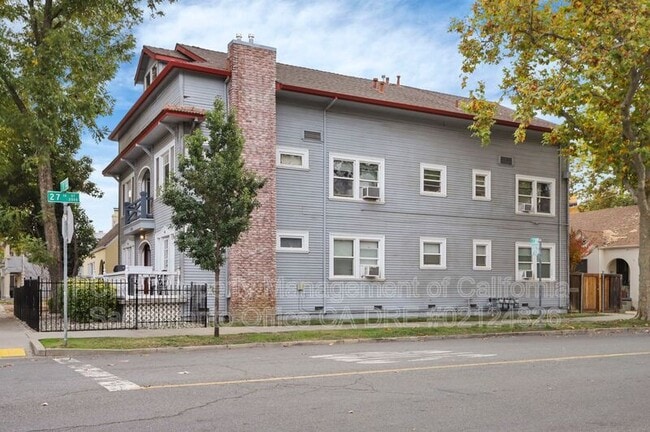 Building Photo - 2700 T St