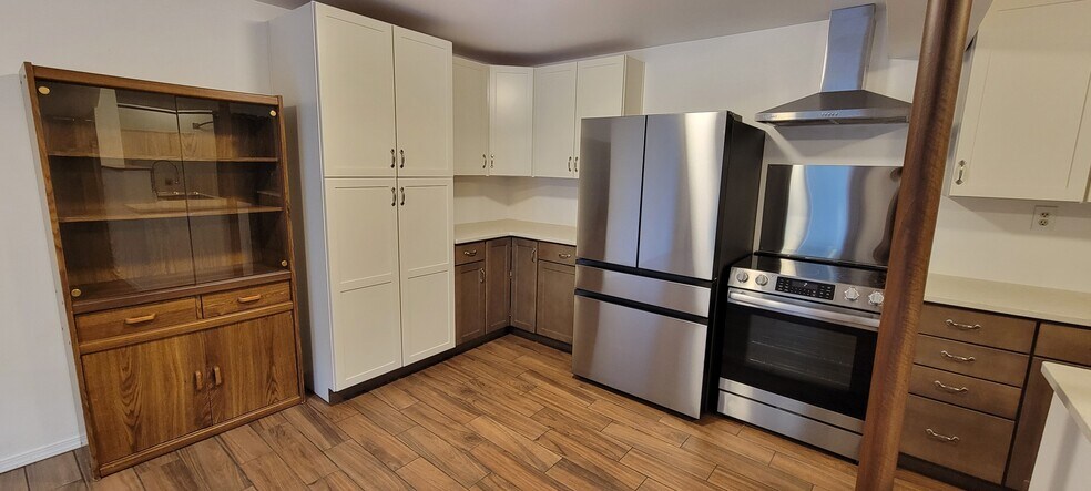 Building Photo - 3033 Granite Hill Rd