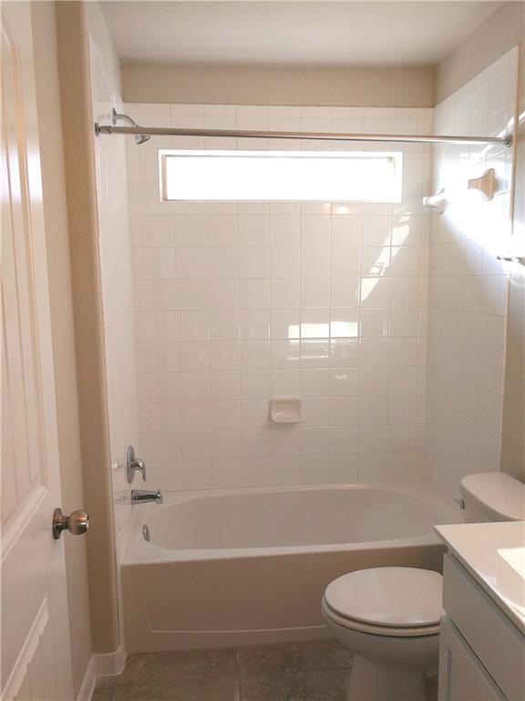 Building Photo - 852 Winnsboro Dr