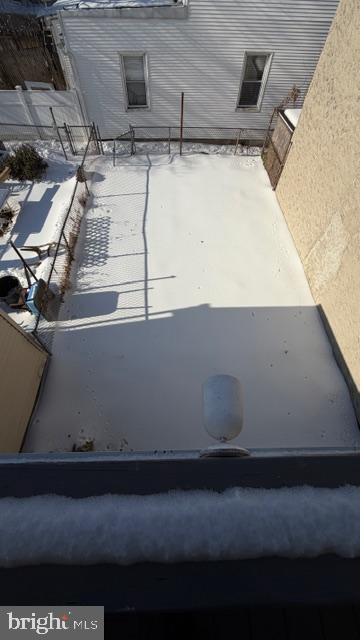 Building Photo - 231 3rd St