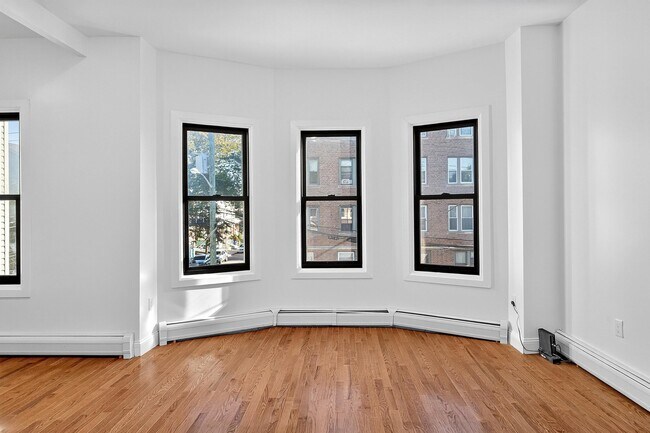 Building Photo - 17 Fulton Ave