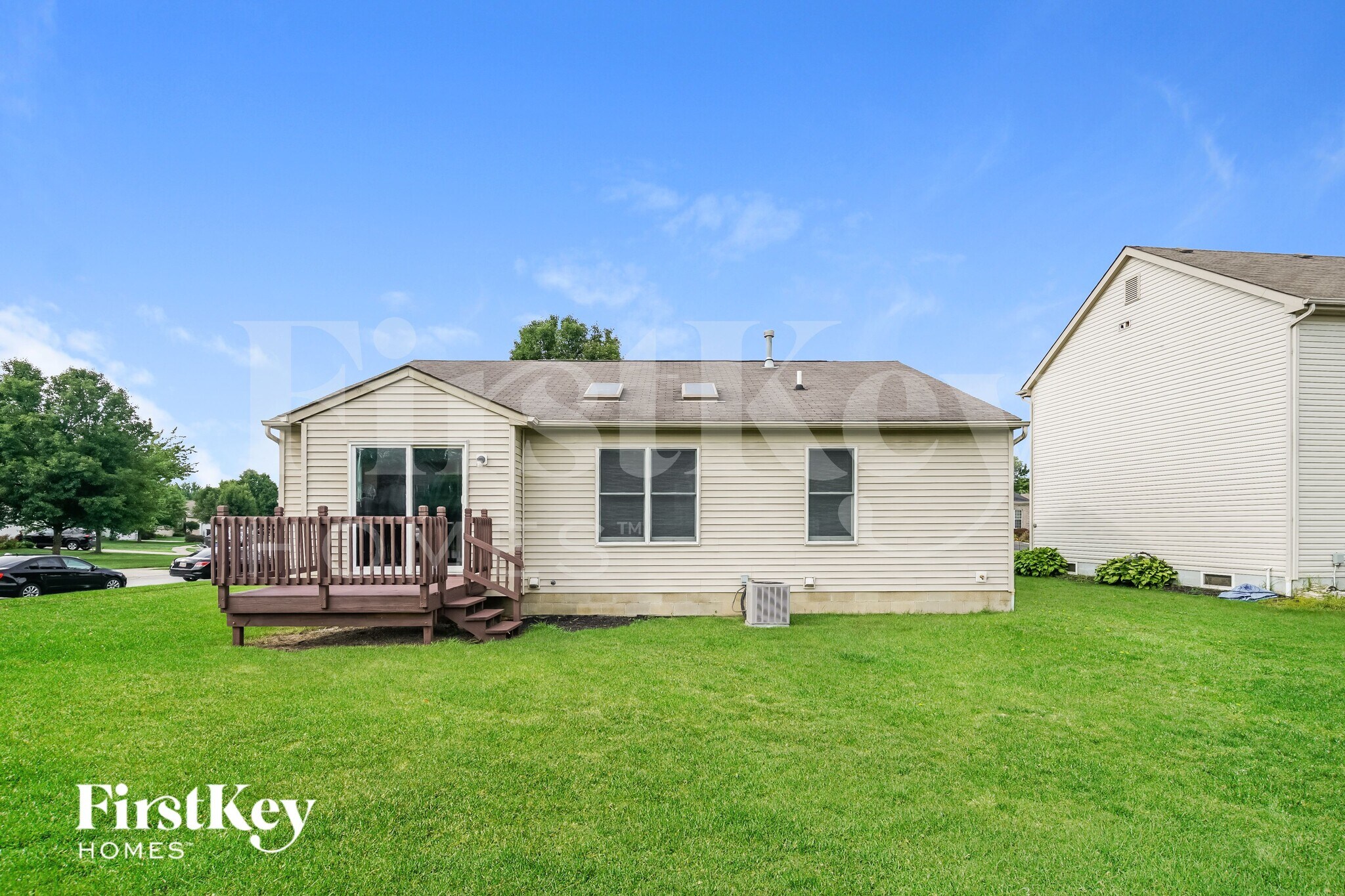 Building Photo - 7127 Emerald Tree Dr