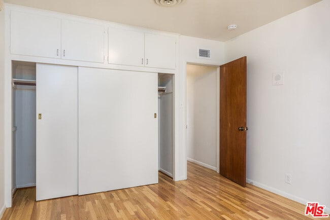 Building Photo - 15111 Marlin Pl