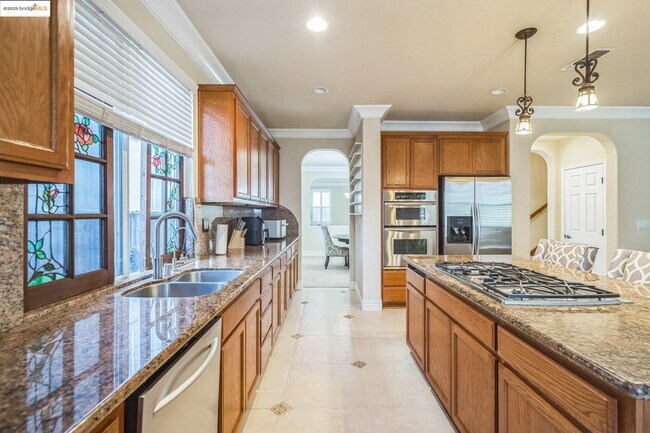 Building Photo - 6343 Crystal Springs Cir