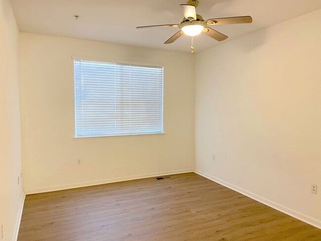 Building Photo - Sparks Single Story Home Near Red Hawk Golf Course