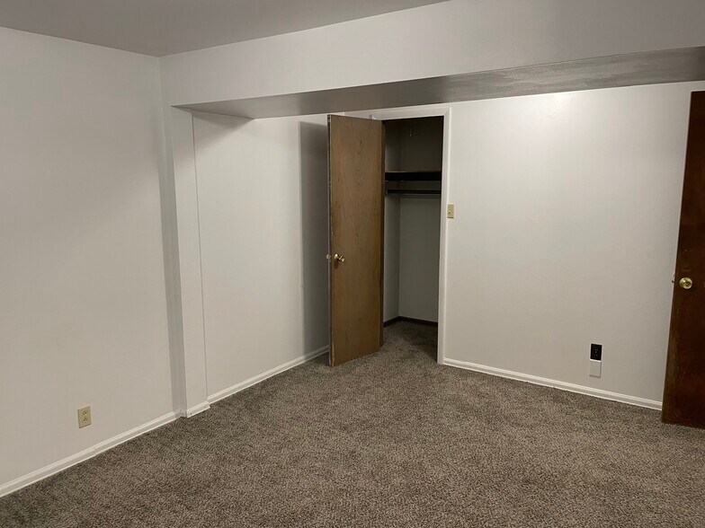 Master Bedroom Closet - 2604 Tremont St