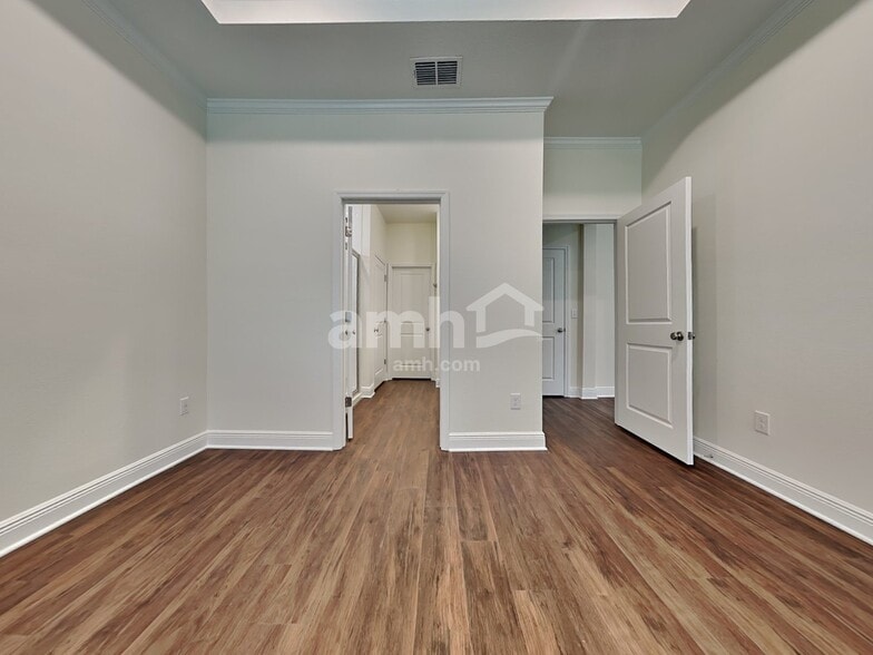 Building Photo - 6413 Emerald Hls Wy