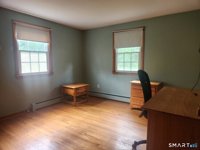 Building Photo - 3 Standish Dr