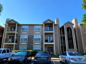 Building Photo - 2550 N Alafaya Trail