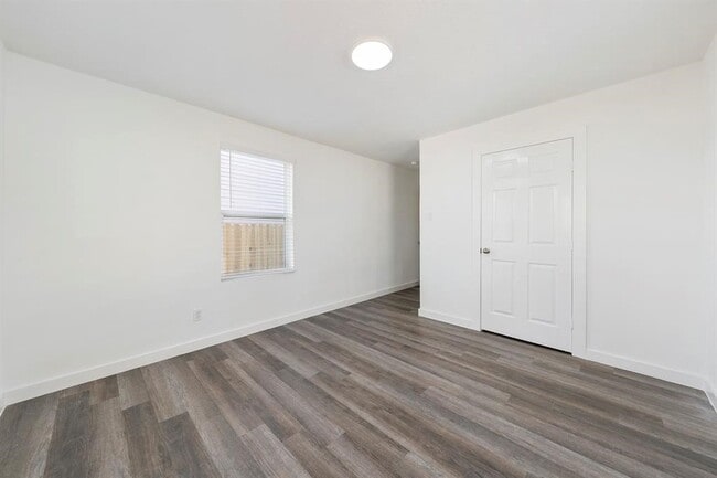 Building Photo - 3727 Winnie St