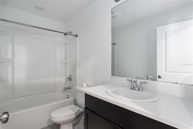 Building Photo - 6345 Willowside St