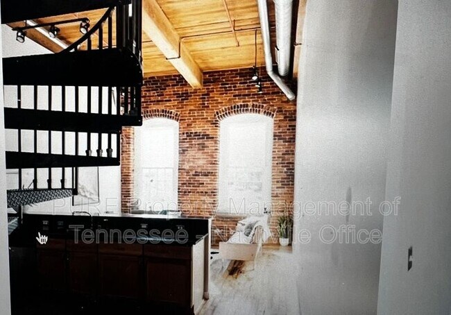 Building Photo - 1350 Rosa L Parks Blvd