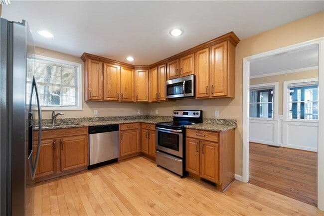 Building Photo - 4176 Stilesboro Rd NW