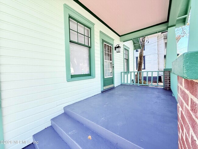 Building Photo - 4530 Astral St
