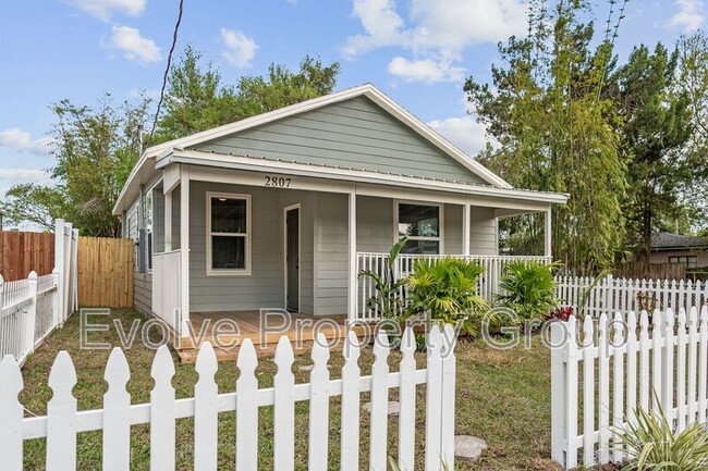 Primary Photo - 2807 S Brown Ave