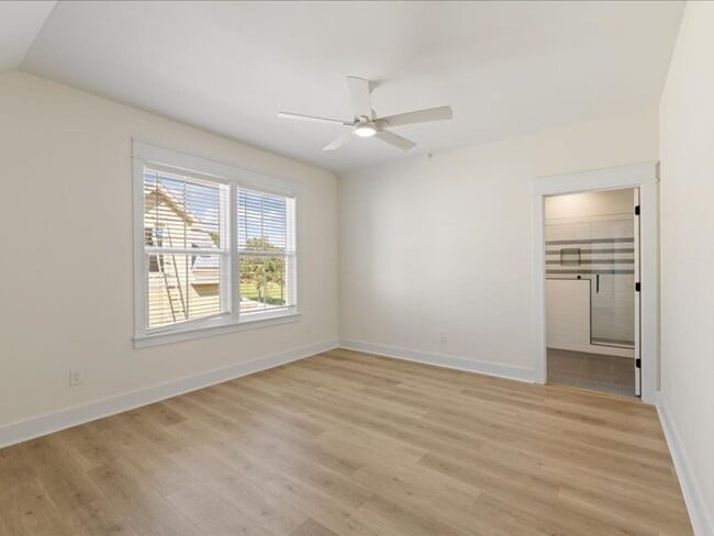 Building Photo - A great place to stay that is a nice and c...