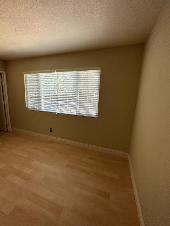 Building Photo - 6601 Lindbrook Way