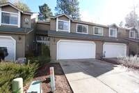 Building Photo - 3-Bed / 2.5-Bath Townhome in Boulder Point Near FUTS Trails