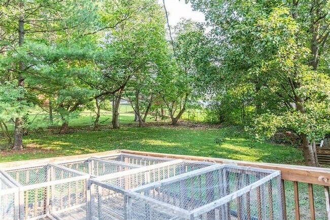 Building Photo - Rare Find... Detached Single Family Home in Purcell Park!