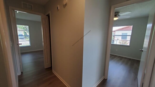 Building Photo - Charming 4-Bed, 2-Bath Home with Pool in Seffner, FL 33584