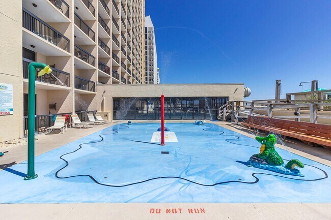 Building Photo - 1040 US-98
