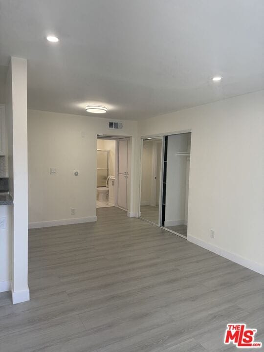 Building Photo - 142 Normandie Ave