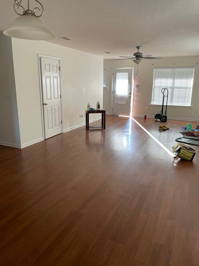 Living room - 103 Thistlewood Dr