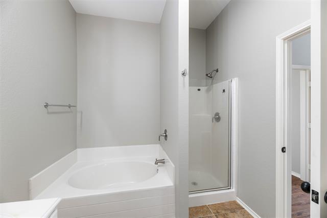 Building Photo - 10905 Fawn Valley Dr