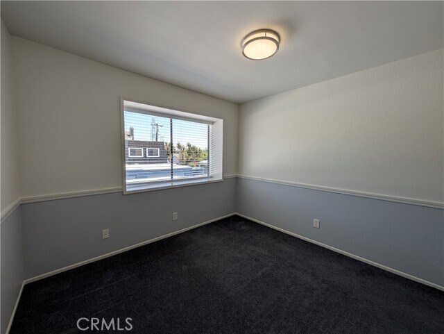 Building Photo - 2620 Huntington Dr