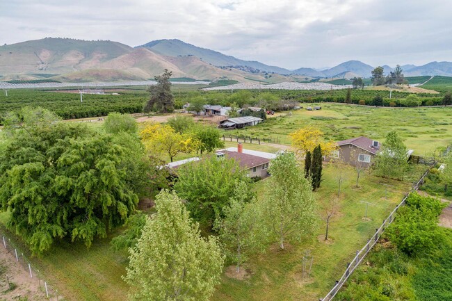 Building Photo - Home on Acreage (horses OK)  for Lease