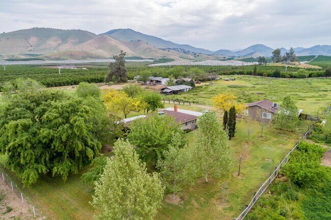 Building Photo - Peaceful Country Casita in the Foothills – 1 Bed / 1 Bath
