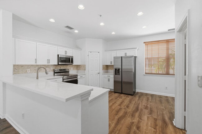 Building Photo - 276 Quarry Knoll Way