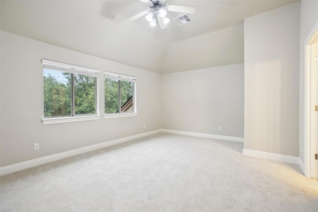 Building Photo - 10504 Prezia Dr