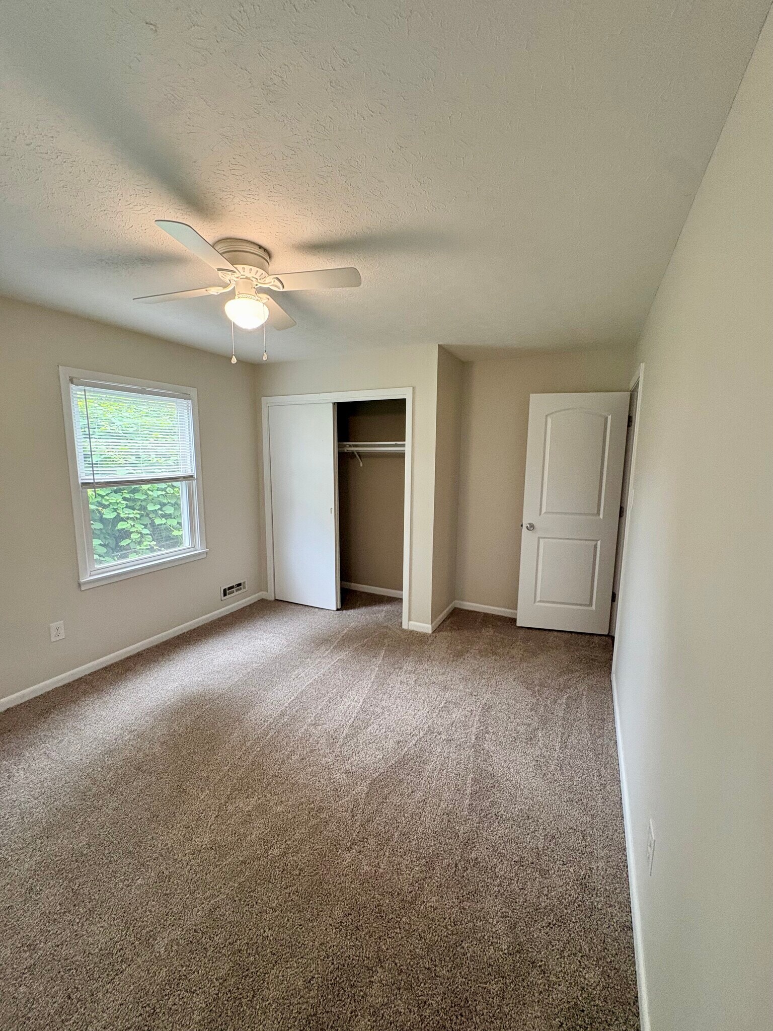 Building Photo - 2605 Yuma Dr
