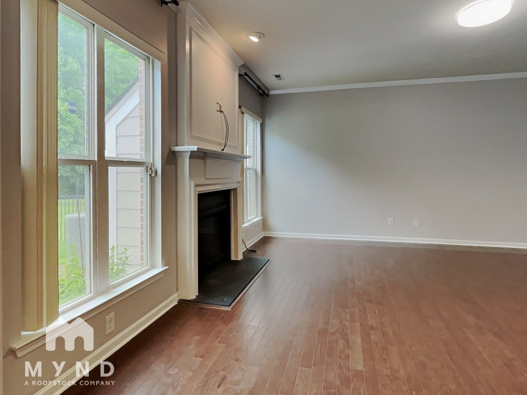 Building Photo - 15612 Canmore Street