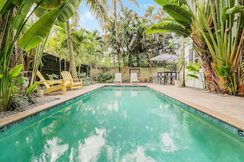 Building Photo - 713 Penn St