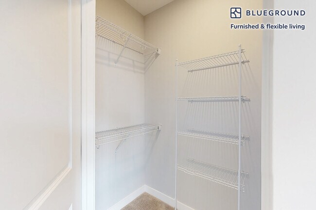 Building Photo - 861 Broadway-SI FL1-ID5712A