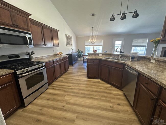 Building Photo - 8791 Prowler Ct