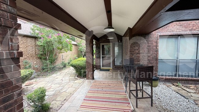 Building Photo - 6708 Roman Ct