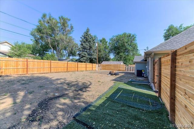 Building Photo - 59 S Irving St