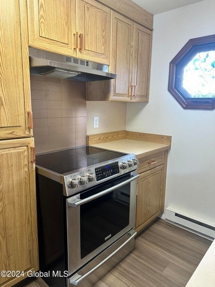 Building Photo - 9 Donna Lynn Dr