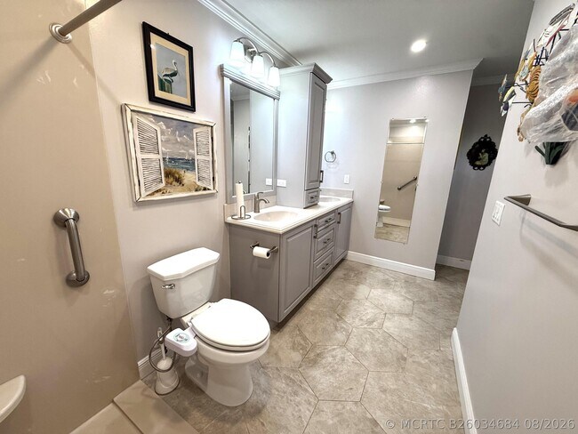 Building Photo - 916 Savannas Point Dr