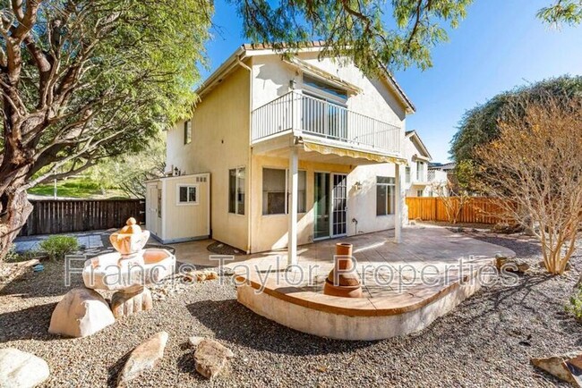 Building Photo - 29870 Platanus Dr