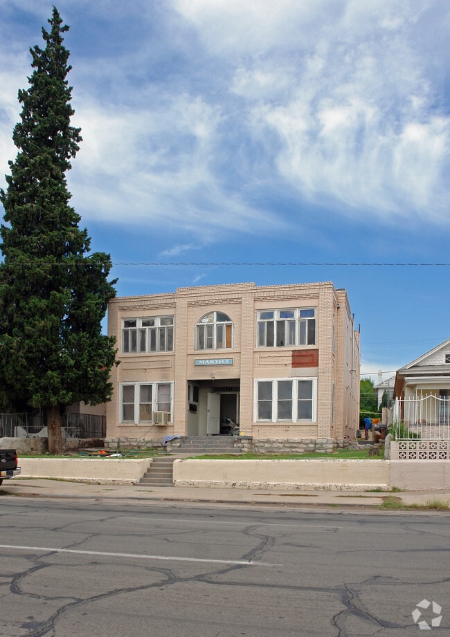 Building Photo - 1311-1313 E Yandell Dr