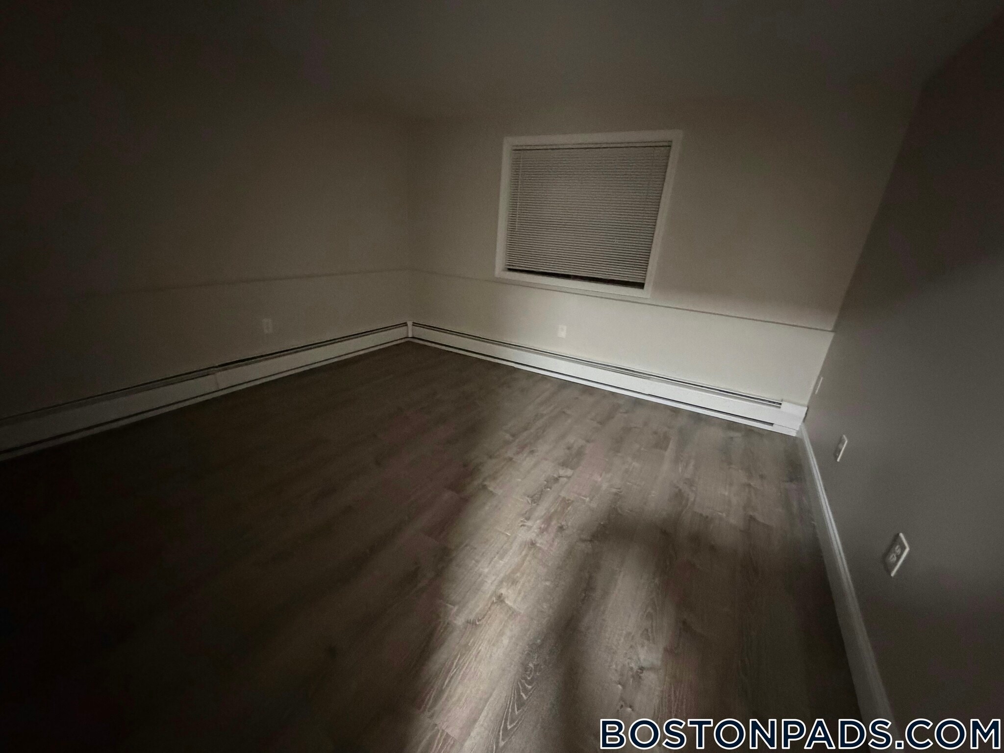 Building Photo - 169 Aiken Ave