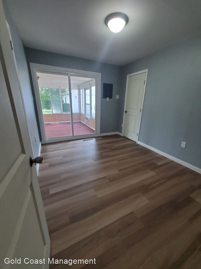 Building Photo - 3 br, 1 bath House - 1709 Ace Place