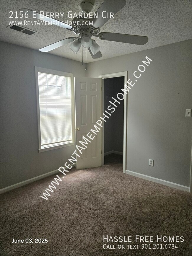 Building Photo - 2156 Berry Garden Cir W
