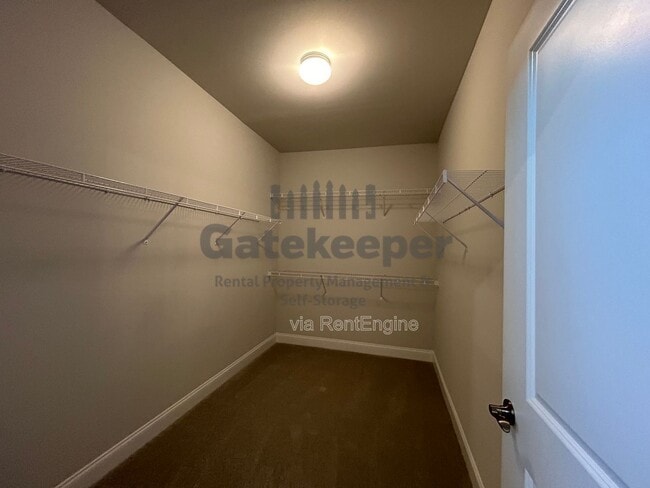 Building Photo - 505 Colebrook Wy