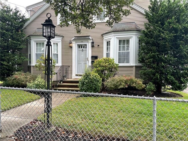 Primary Photo - 104 Naples Ave